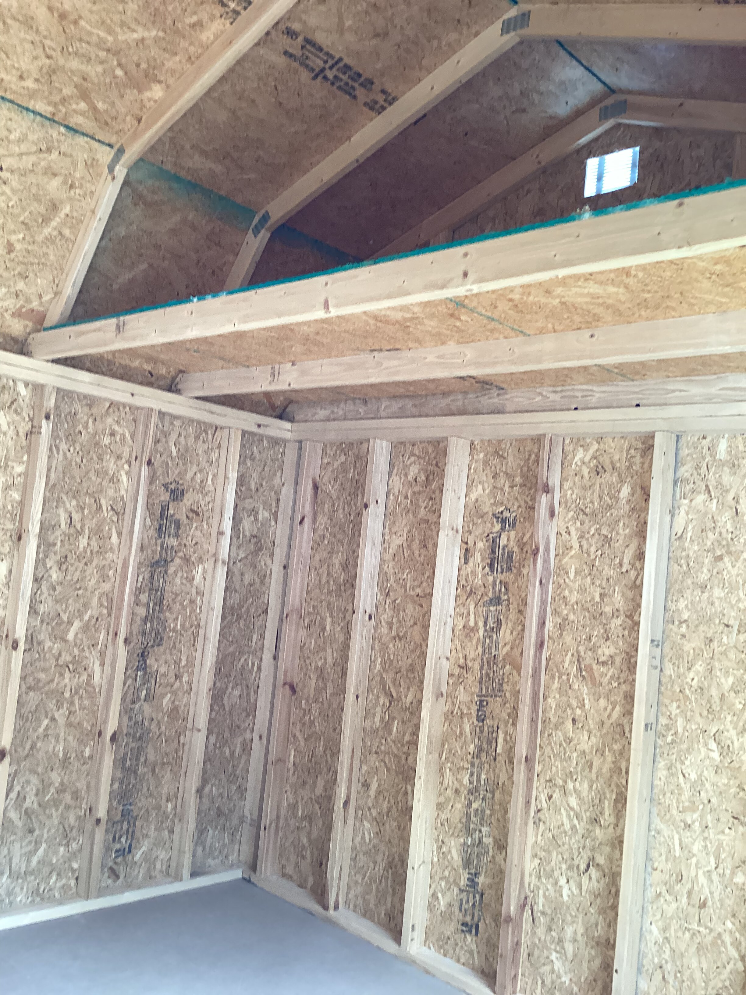 Lofted Barn - 10x20